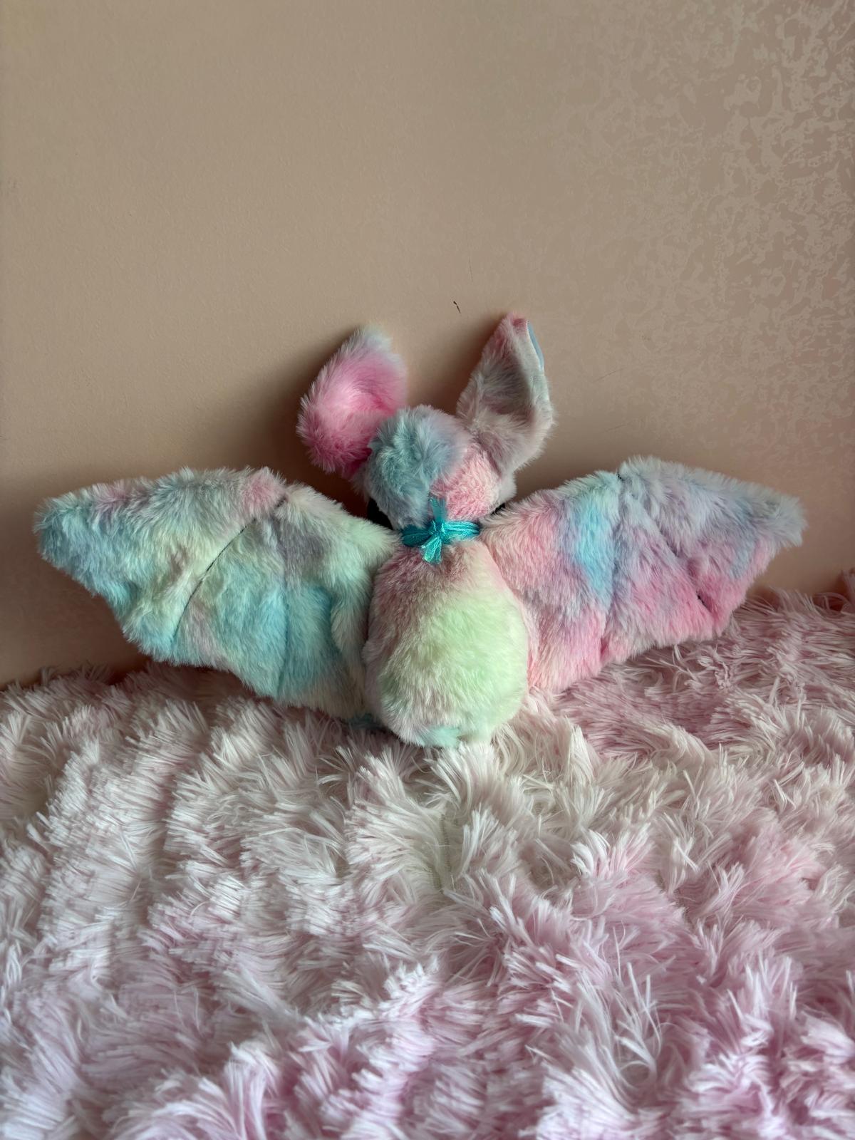 Collezione Pipistrelli Peluche – Morbidi Compagni 🦇